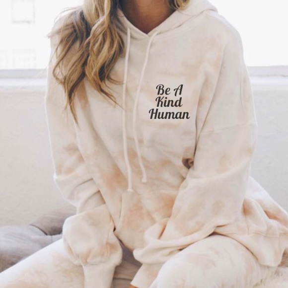 Tops - Be a kind human oversized hoodie Graphic kindness